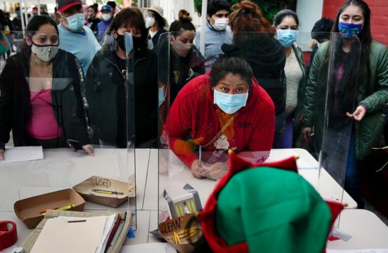 US economy shrank 3.5% in 2020 after growing 4% last quarter