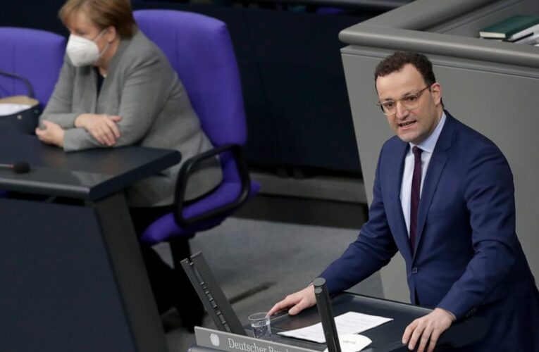 German government defends slow vaccination campaign