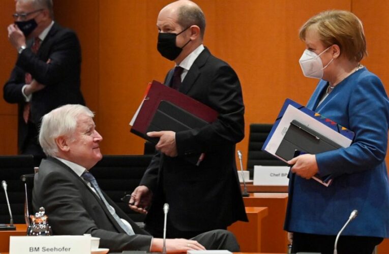 Germany: Big companies must put women on management boards