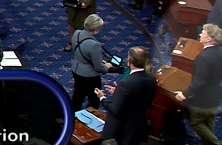 ‘Ignorance’: Doctor reacts to Rand Paul going maskless on Senate floor