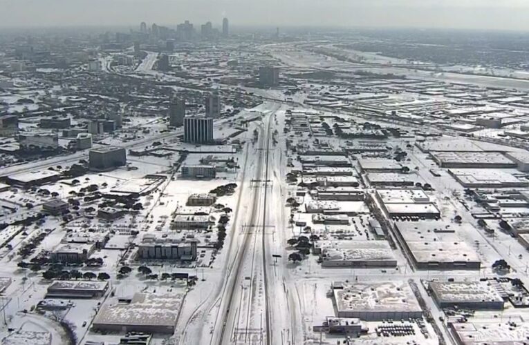See how rare snowfall has brought Texas to a halt