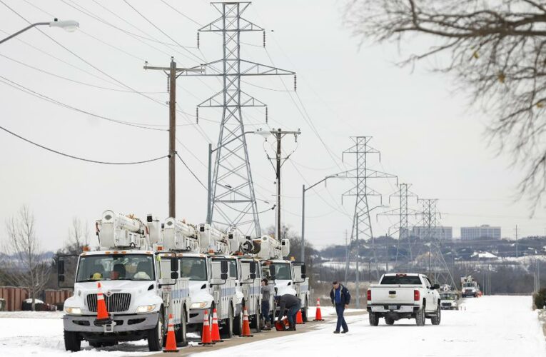 Democratic senator calls for probe into natural gas price hikes during severe winter storms