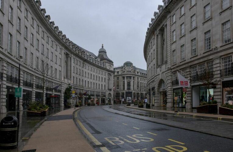 AstraZeneca vaccine being tweaked to fight S. Africa variant