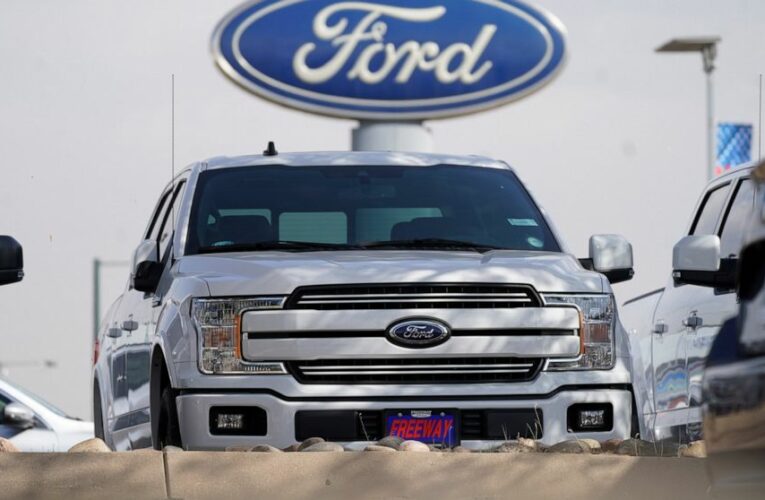 Ford loses $1.28B in 2020, raises electric vehicle spending