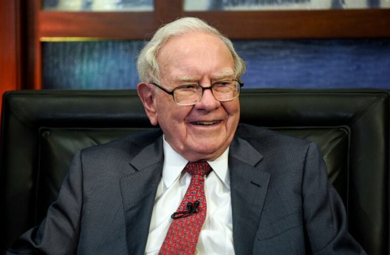 Buffett’s firm reveals new investments in Verizon, Chevron