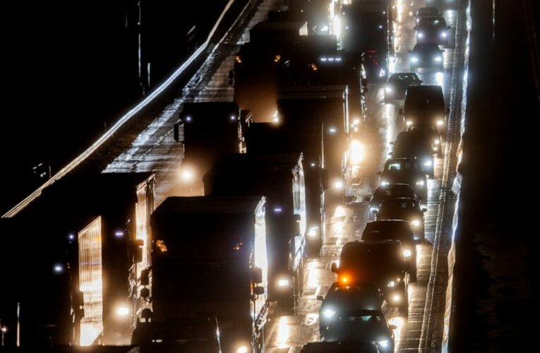 German exports down 9.3% last year, biggest fall since 2009