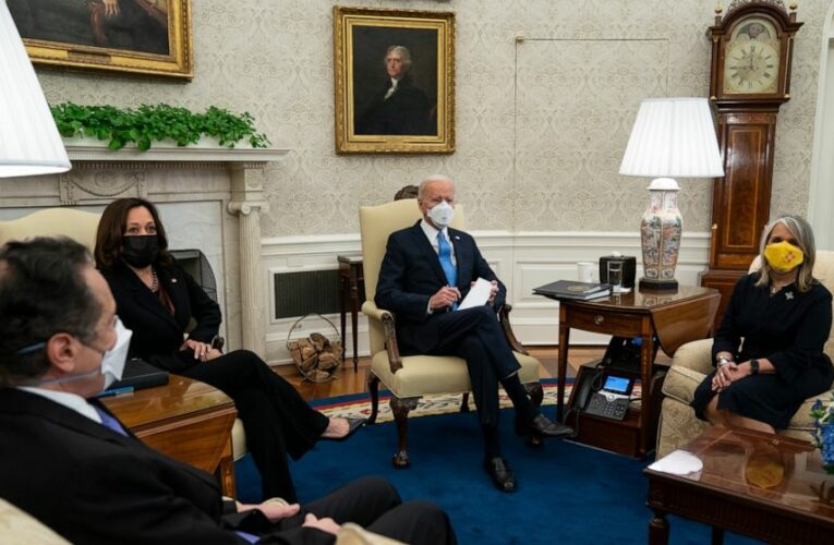 Governors, mayors need $350 billion to fight COVID, Biden says