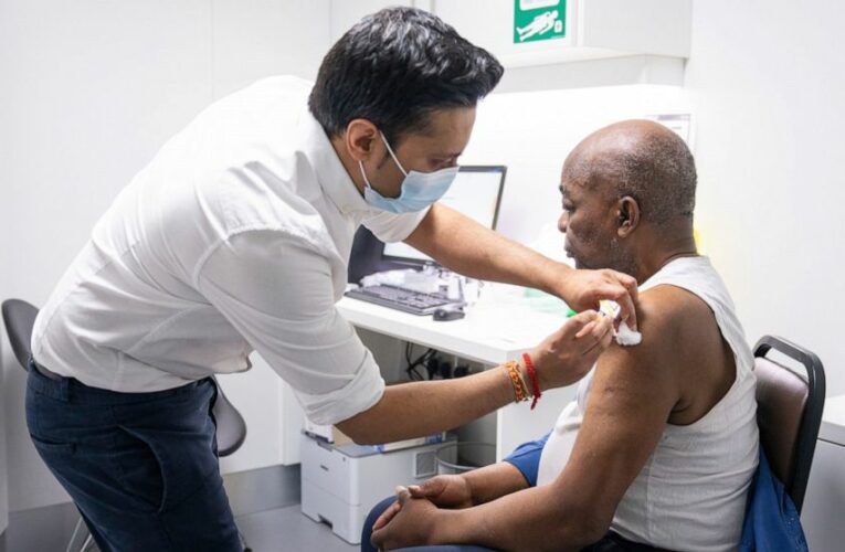 UK says new study vindicates delaying 2nd virus vaccine shot