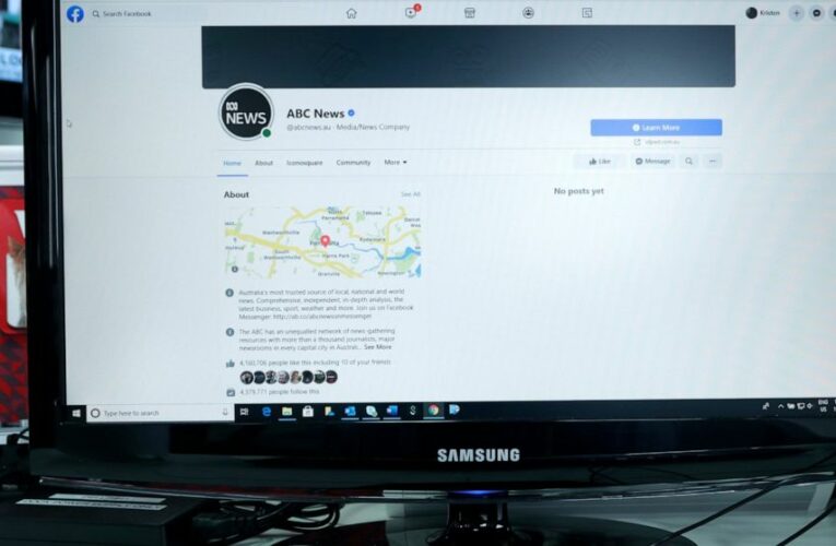 Facebook blocks Australians from accessing news on platform
