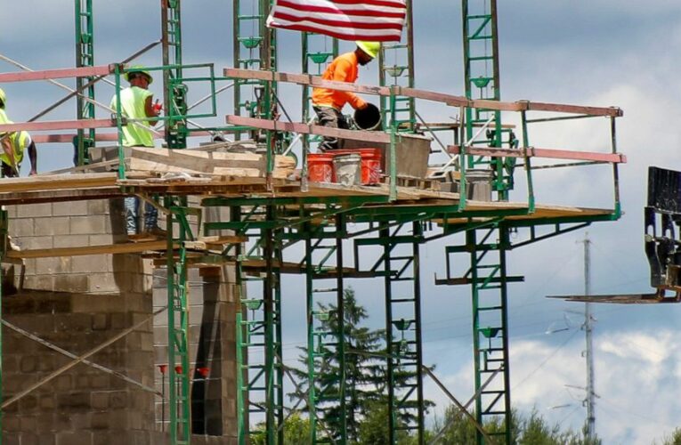 US productivity fell sharply in Q4 while labor costs rose