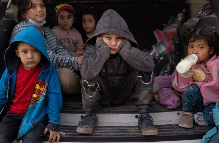 Photos from the US-Mexico border show the situation is intensifying