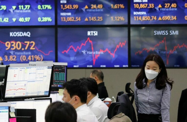 Asian shares rise after US stocks gain for fifth day