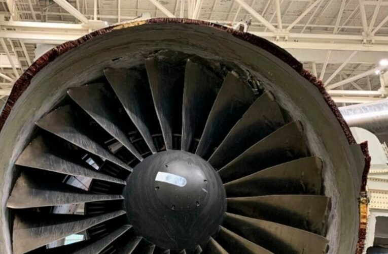 Exam finds multiple cracks in part of United jet’s engine