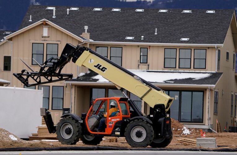 US spending on construction projects rises 1.7% in January