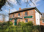 Hampshire village pub is targeted by Sudanese scammers