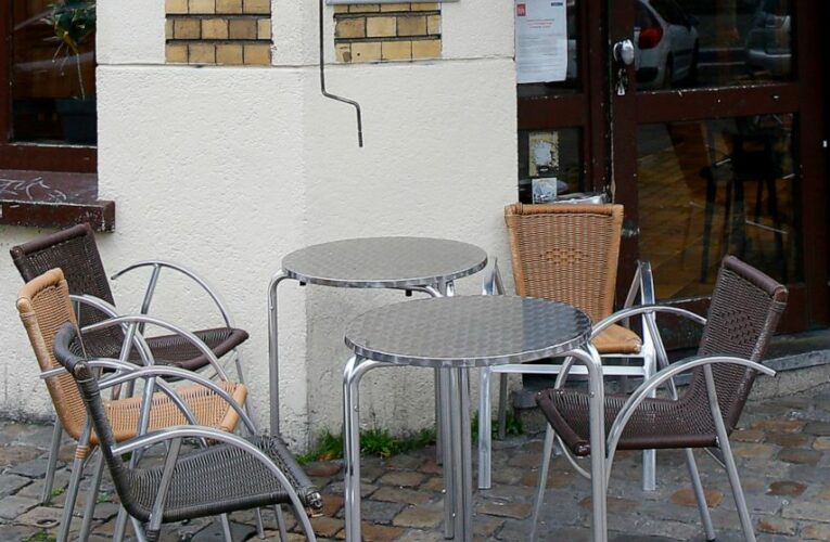 France investigates secret restaurants for Paris elite