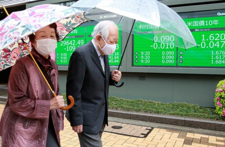 Most US stocks rise after strong start to earnings season