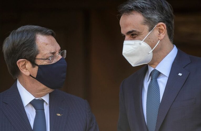 Cyprus president in Athens before Geneva talks