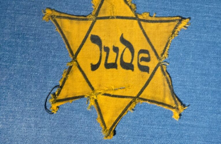 Holocaust survivors use social media to fight anti-Semitism