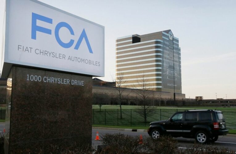 2 Italian managers indicted in Fiat Chrysler emissions probe