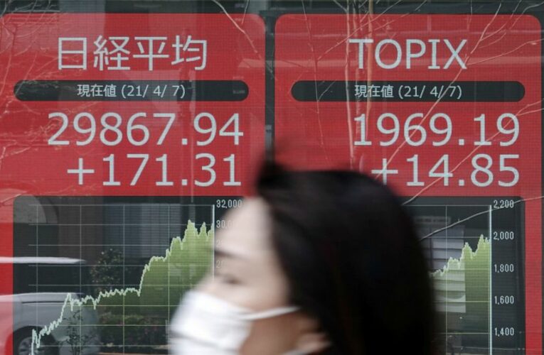 Asian stocks mixed after lackluster day on Wall Street