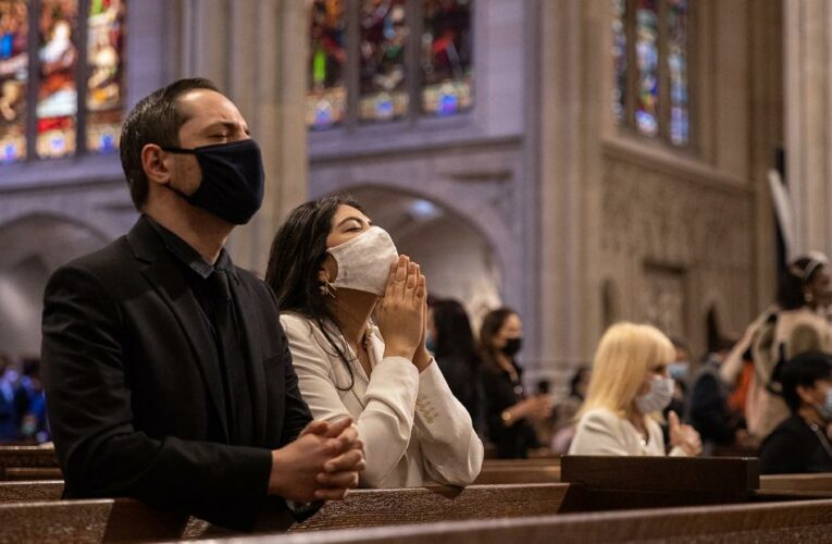 Fauci: It may be time to rethink indoor mask mandates