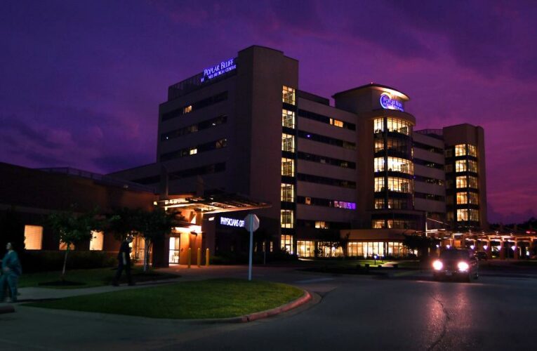 Major US hospital chain suing patients during pandemic
