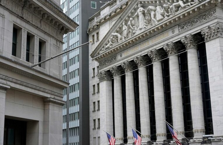 Asian stocks mixed after Wall St rebound breaks 3-day slump