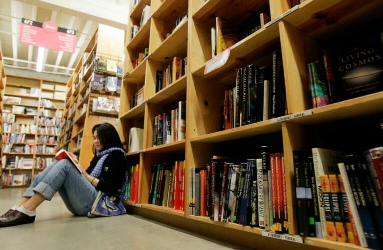 Indie bookstores avoid the worst — so far — from pandemic