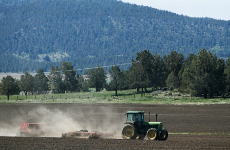 ‘Worst day’: Water crisis deepens on California-Oregon line