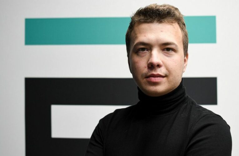 European planes skirt Belarus amid fury at dissident arrest