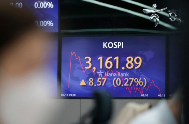 Asian stocks mixed after Taiwan, Singapore anti-virus curbs