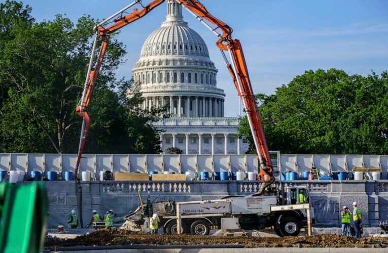 Infrastructure deal slips, GOP pans $1.7T White House offer