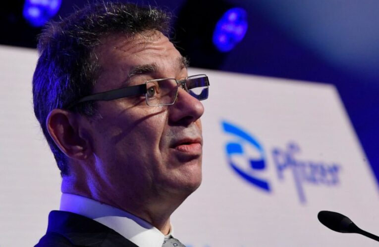 The Latest: Obama, Longoria join vaccine social media chat