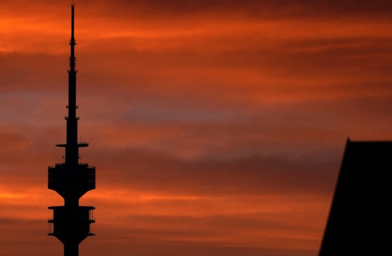 German GDP slumps but optimism up as vaccinations increase