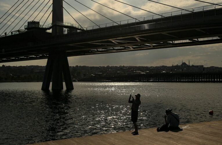 Turkey eases COVID-19 restrictions but keeps many curfews