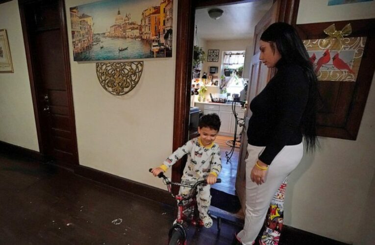 After court nixes eviction ban, race is on for federal help