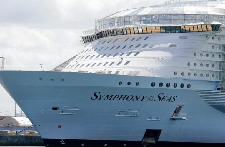 CDC sets rules for trial cruises with volunteer passengers