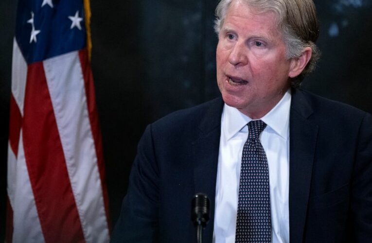 New grand jury seated for next stage of Trump investigation