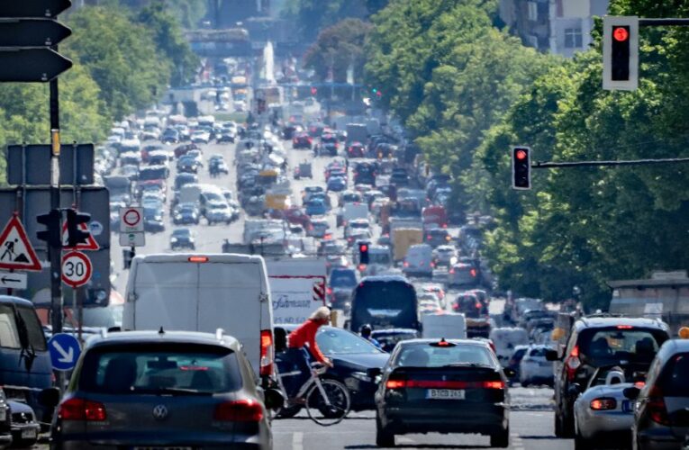 Investors holding $41 trillion demand action on climate — now