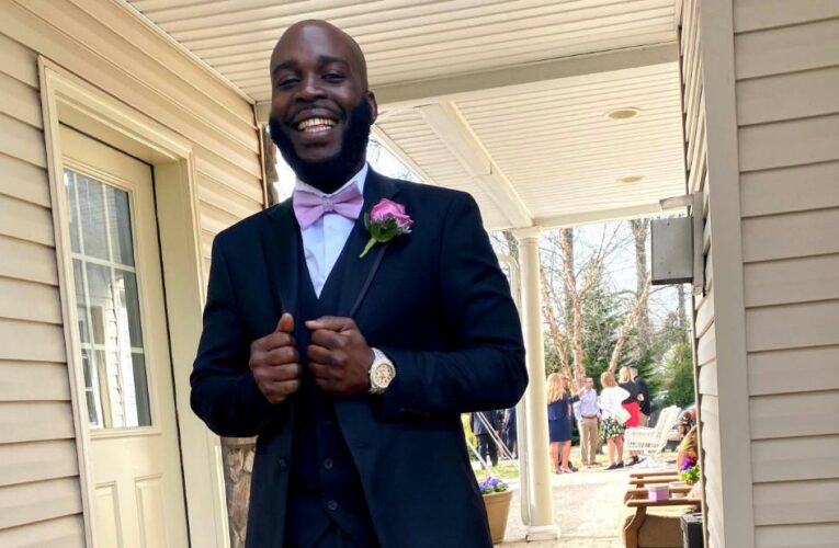NYC dad fatally shot in the head trying to drive away from robbers