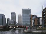 American firms lure junior lawyers away from ‘magic circle’ City practices