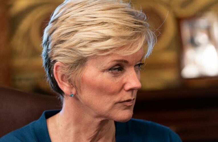 Energy chief cites risk of cyberattacks crippling power grid