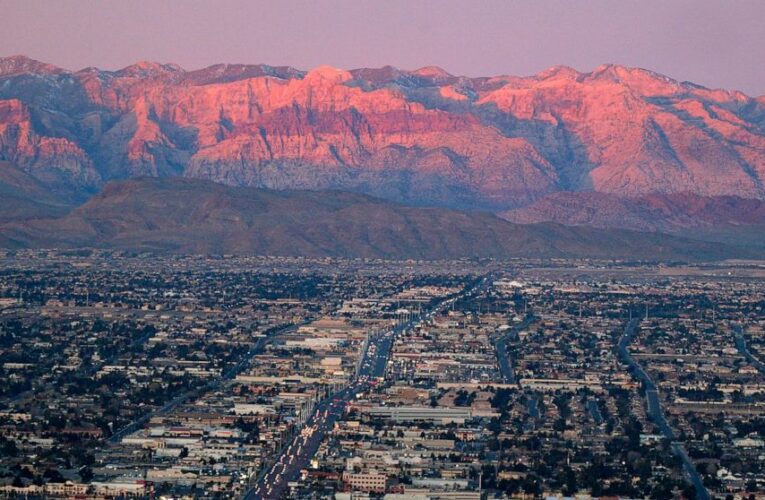 Las Vegas pushes land swap to balance growth, conservation