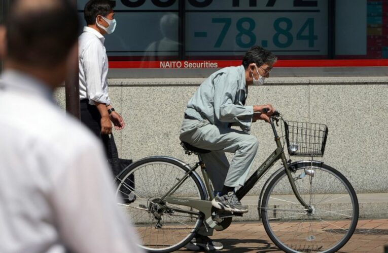 Asian shares advance as investors await US inflation data