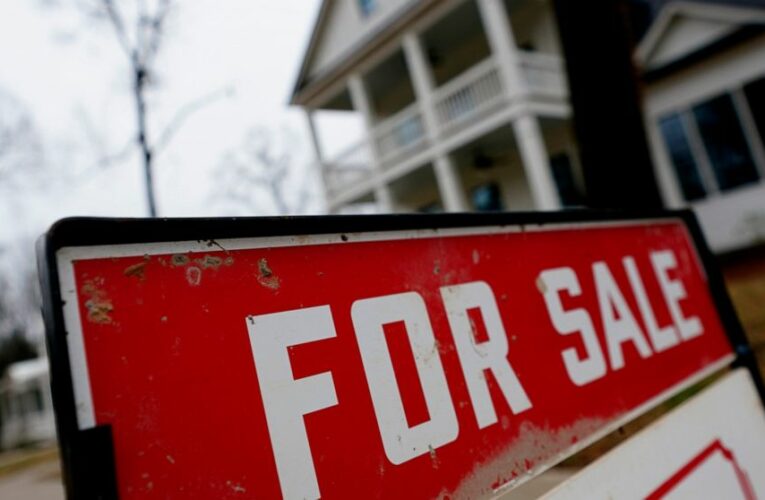 US mortgage rates rise over 3%; 30-year at 3.02%