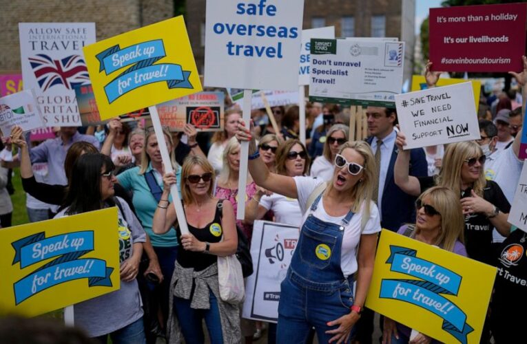 British travel industry urges swifter reopening of sector