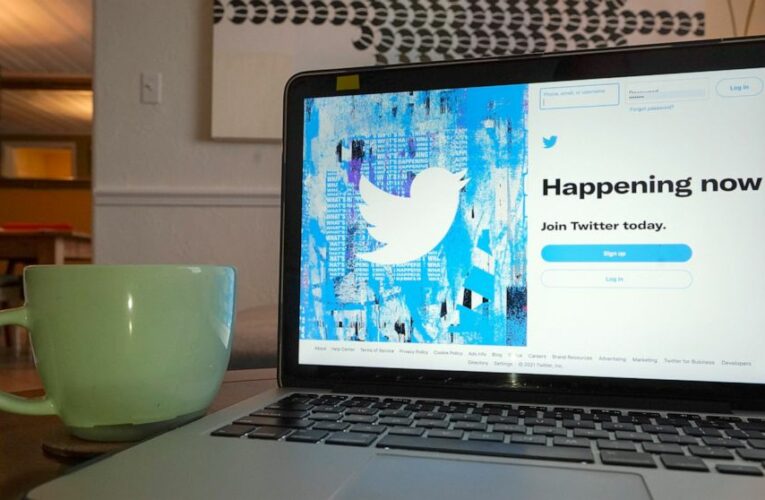 Twitter starts subscription service in Canada, Australia