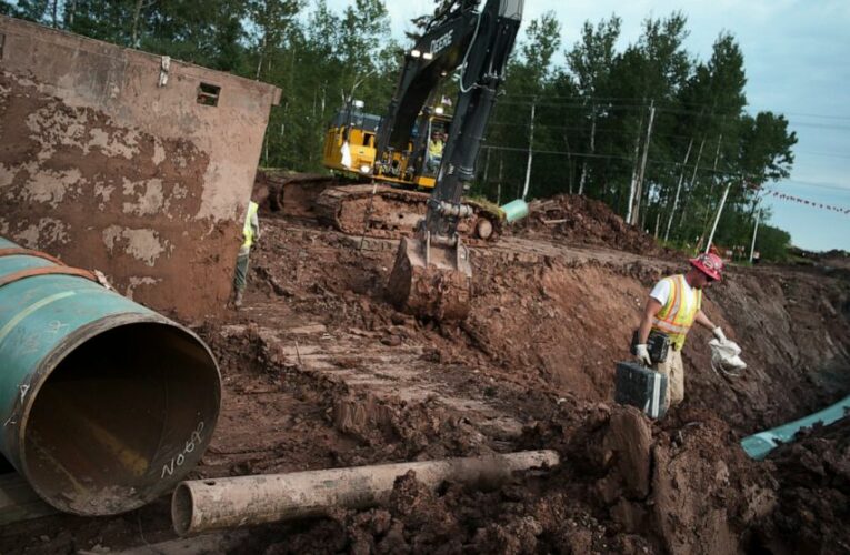 Fight over Canadian oil rages on after pipeline’s demise