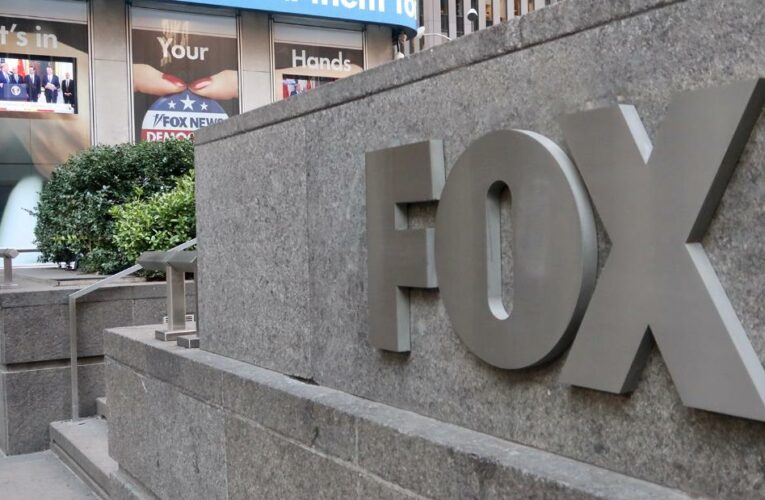 White House has held talks with Fox News over its Covid-19 coverage
